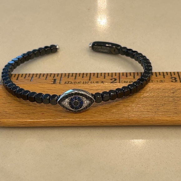 Roberto Demeglio Black Ceramic Bangle with Evil Eye set in 18K White Gold - Picture 4 of 4